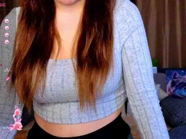 AminaBeatris13 webcam