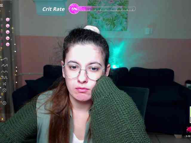 AminaBeatris13 webcam