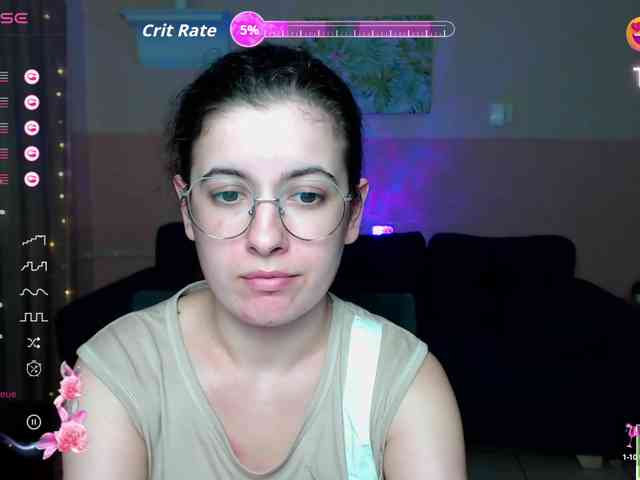 AminaBeatris13 webcam