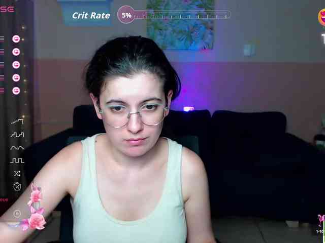 AminaBeatris13 webcam
