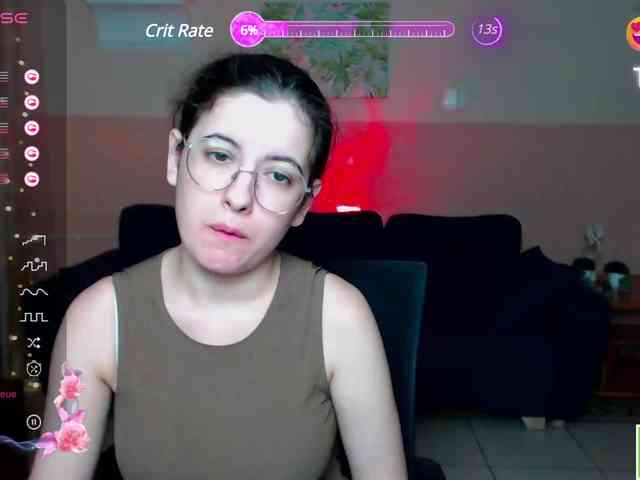 AminaBeatris13 webcam