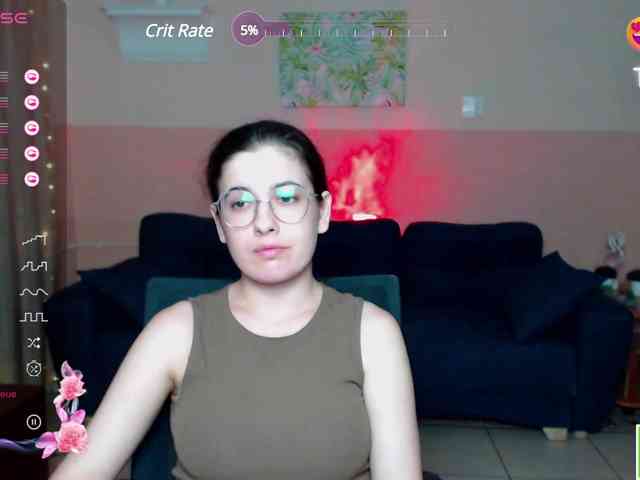 AminaBeatris13 webcam