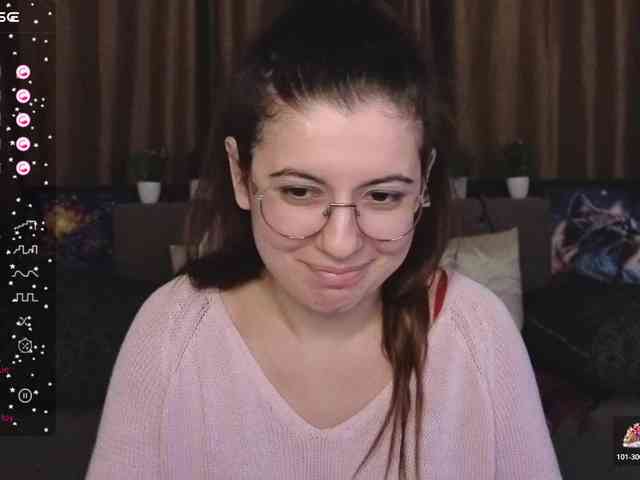 AminaBeatris13 webcam