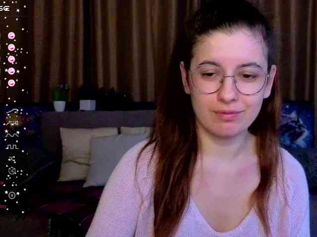 AminaBeatris13 webcam