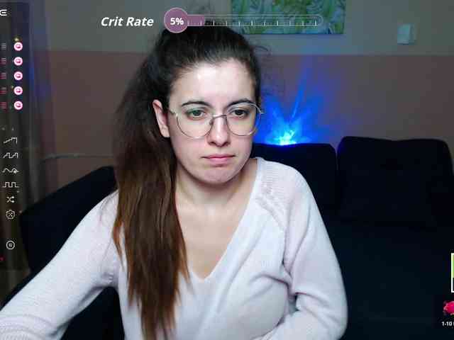 AminaBeatris13 webcam