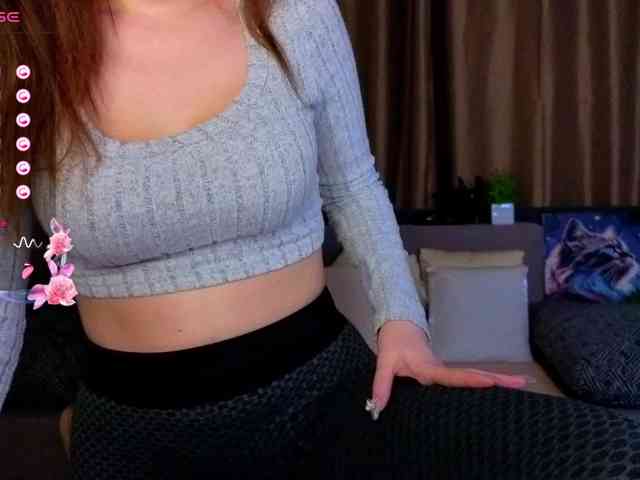 AminaBeatris13 webcam