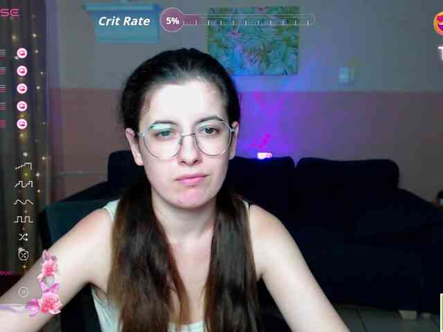 AminaBeatris13 webcam