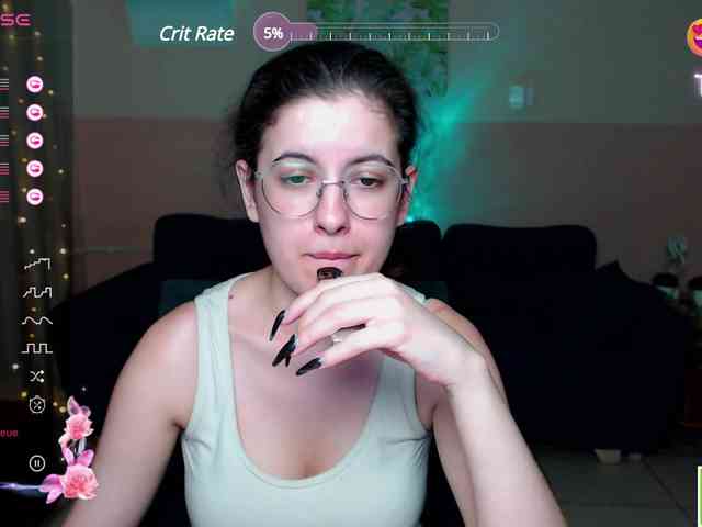 AminaBeatris13 webcam