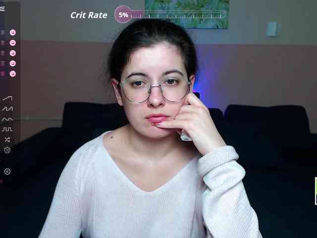 AminaBeatris13 webcam