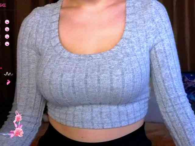 AminaBeatris13 webcam