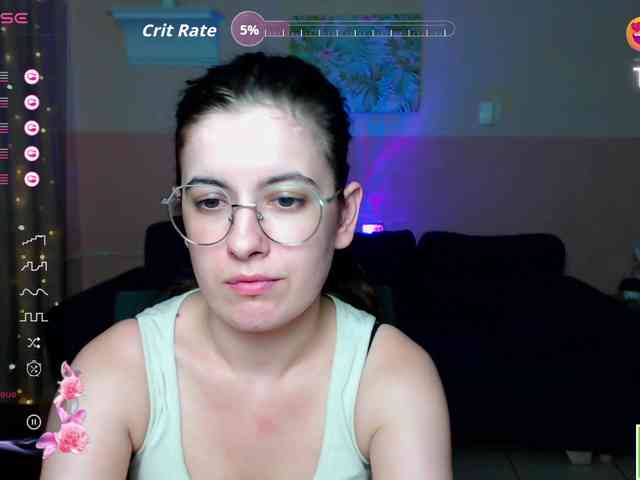 AminaBeatris13 webcam