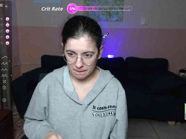 AminaBeatris13 webcam