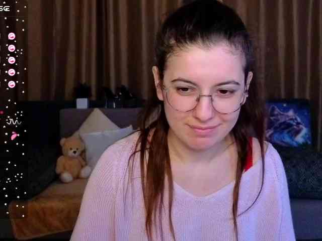 AminaBeatris13 webcam