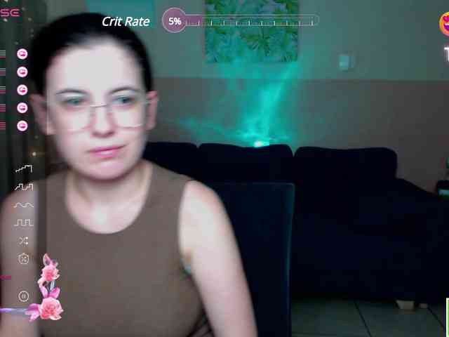 AminaBeatris13 webcam
