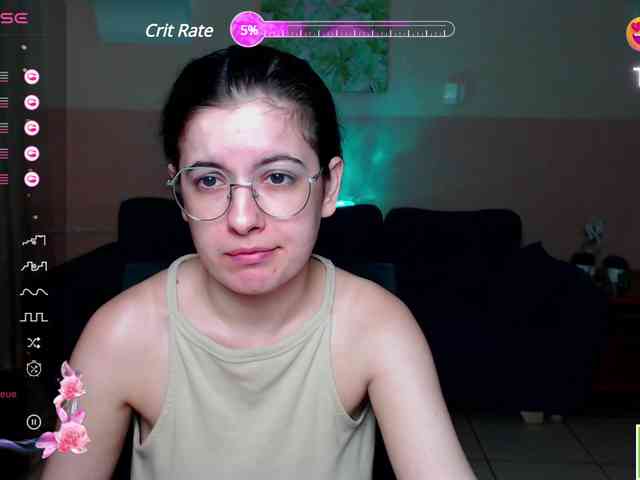 AminaBeatris13 webcam