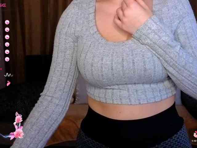 AminaBeatris13 webcam