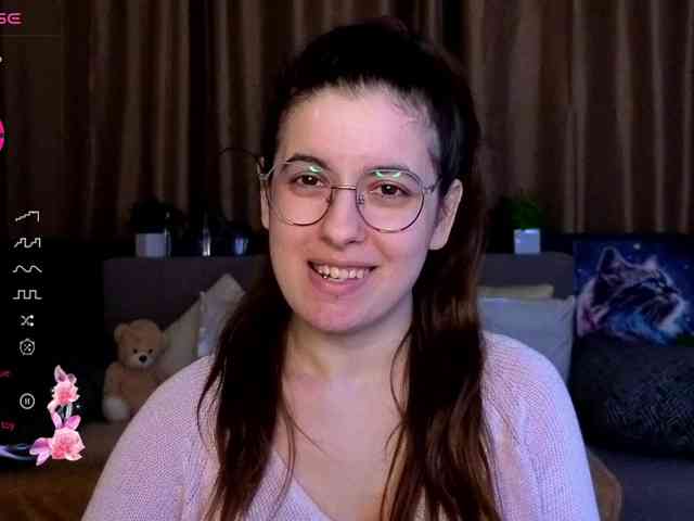 AminaBeatris13 webcam