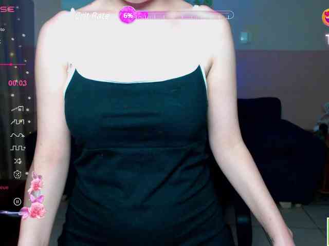 AminaBeatris13 webcam