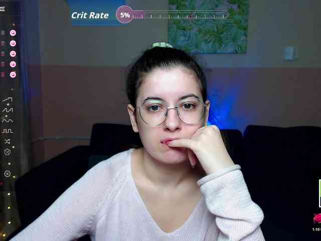 AminaBeatris13 webcam