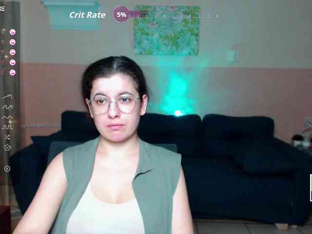 AminaBeatris13 webcam