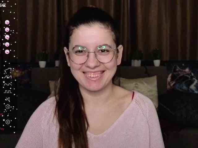 AminaBeatris13 webcam