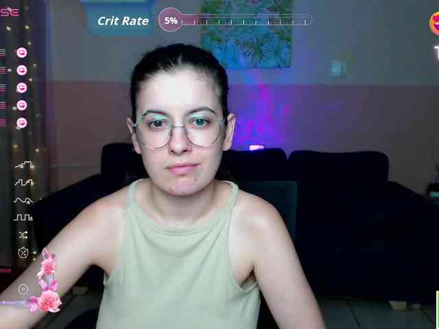 AminaBeatris13 webcam