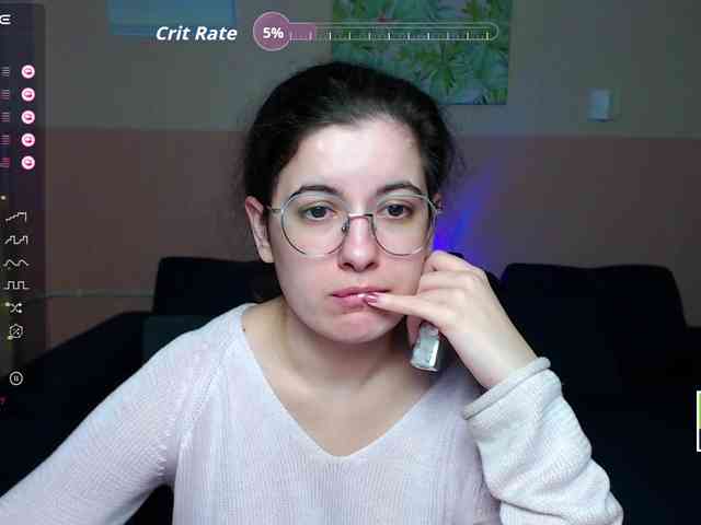 AminaBeatris13 webcam