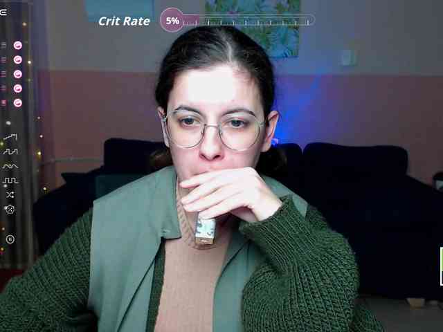 AminaBeatris13 webcam