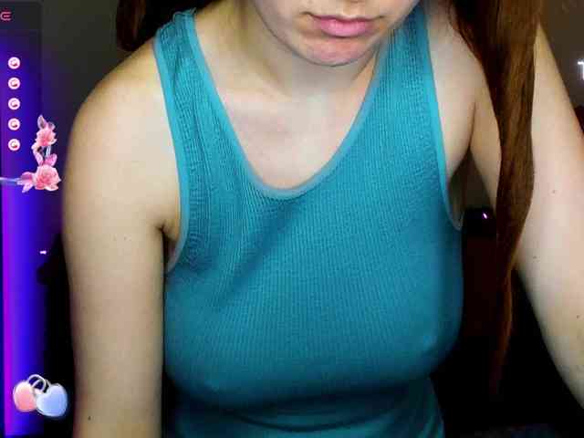 AminaBeatris13 webcam