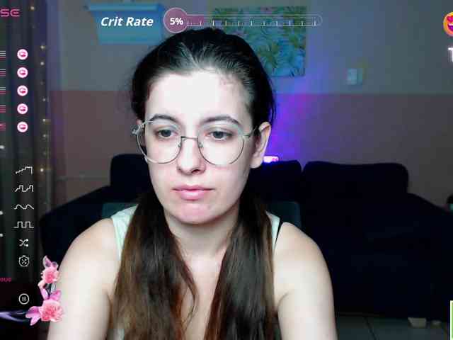 AminaBeatris13 webcam