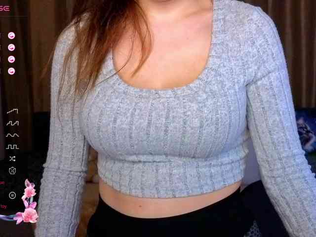 AminaBeatris13 webcam