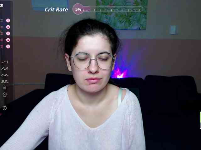 AminaBeatris13 webcam