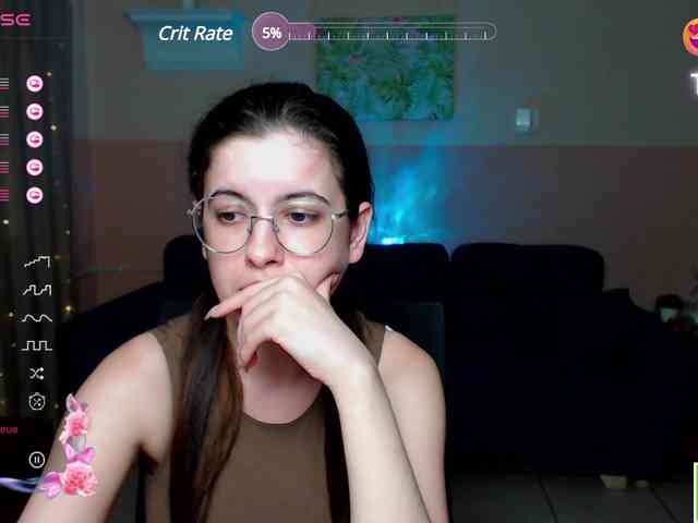 AminaBeatris13 webcam