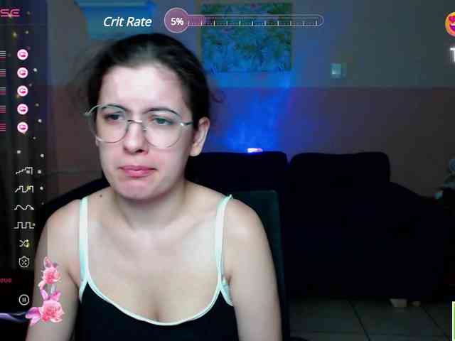 AminaBeatris13 webcam