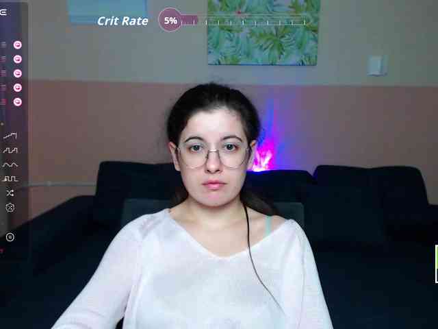 AminaBeatris13 webcam