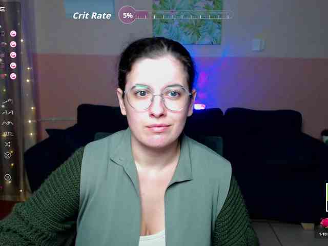 AminaBeatris13 webcam