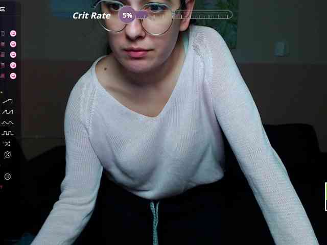 AminaBeatris13 webcam