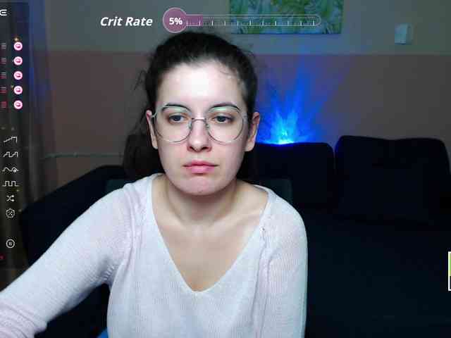 AminaBeatris13 webcam