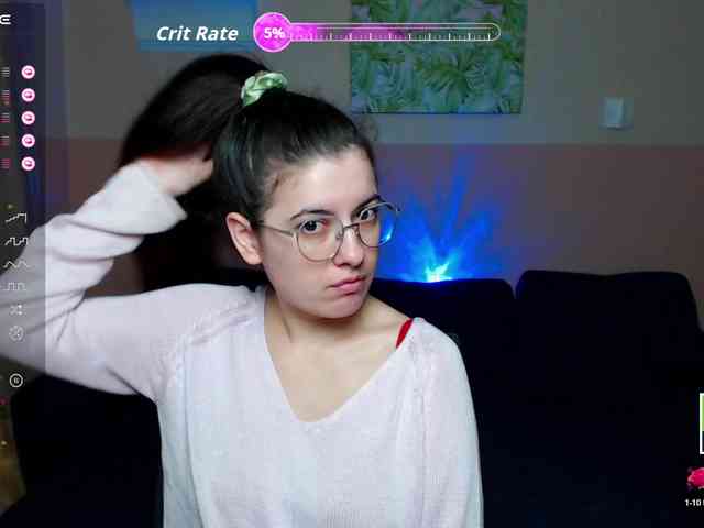 AminaBeatris13 webcam