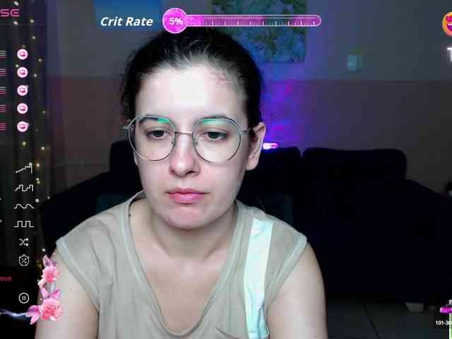 AminaBeatris13 webcam