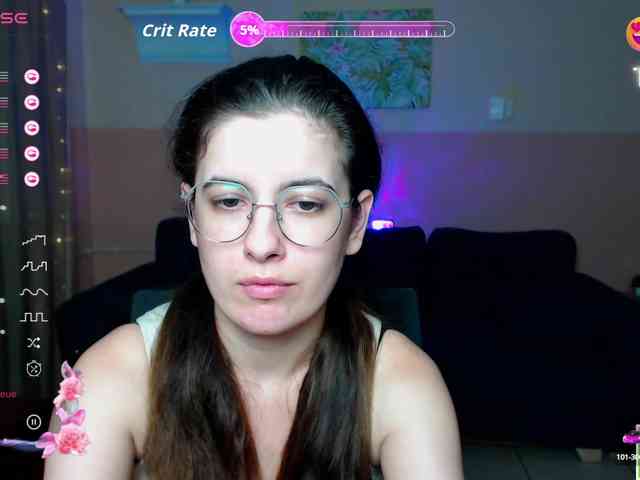 AminaBeatris13 webcam