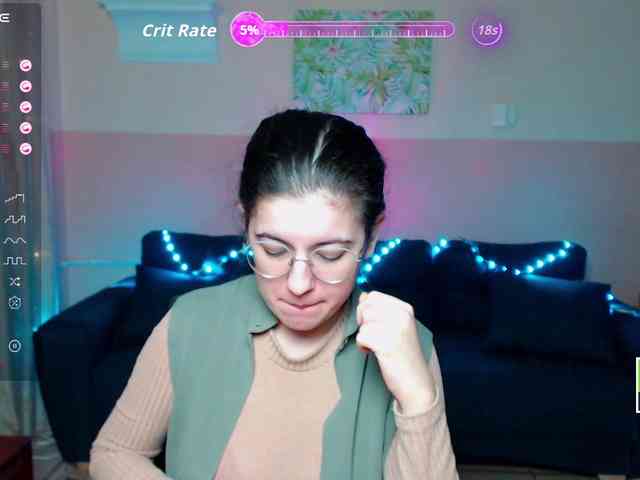 AminaBeatris13 webcam