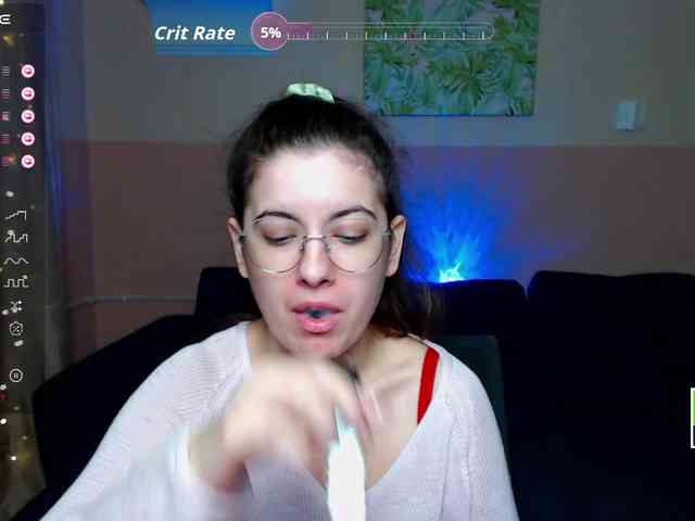 AminaBeatris13 webcam