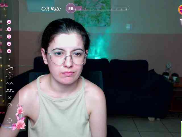AminaBeatris13 webcam