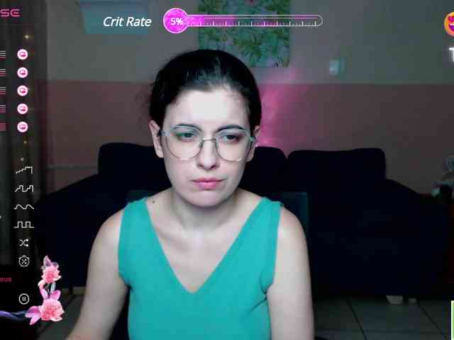 AminaBeatris13 webcam