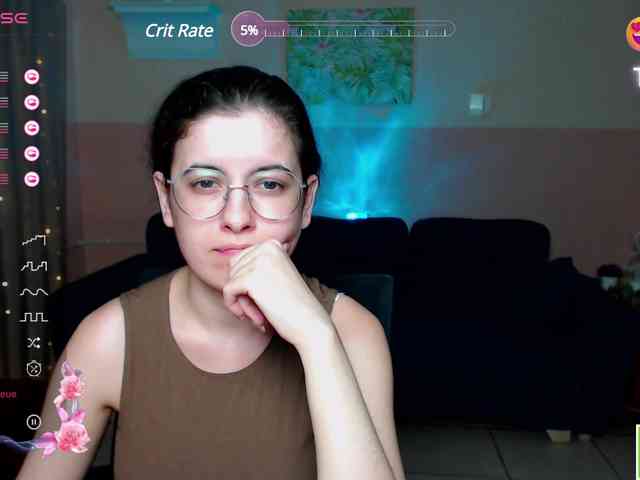 AminaBeatris13 webcam