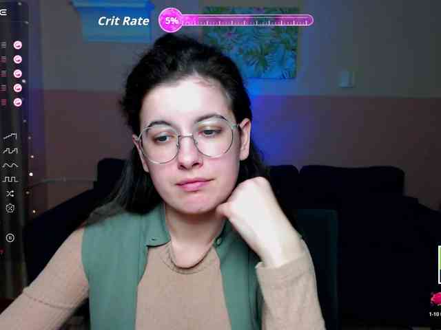 AminaBeatris13 webcam