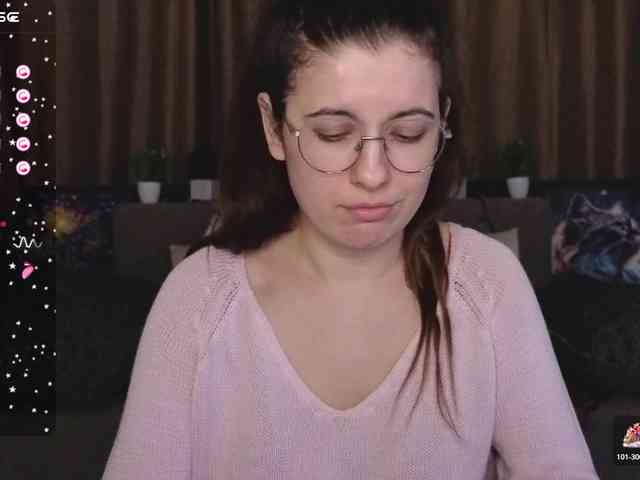 AminaBeatris13 webcam