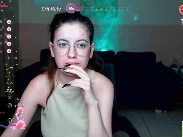 AminaBeatris13 webcam