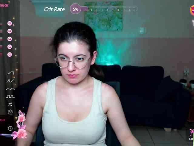 AminaBeatris13 webcam
